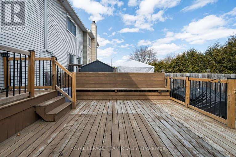 28144477/19-armadale-crescent/cedargrovefraserdale/ottawa/ontario/K2J4A4_31
