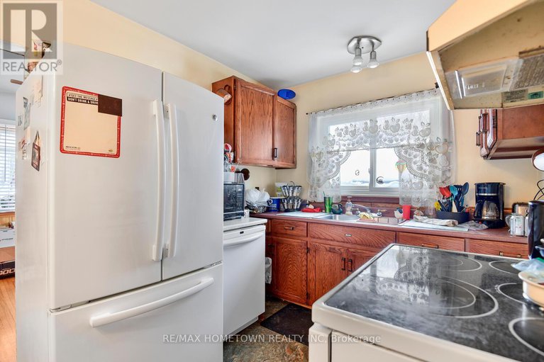 27908392/1-stewart-drive/augusta-twp/augusta/ontario/K0E1T0_11