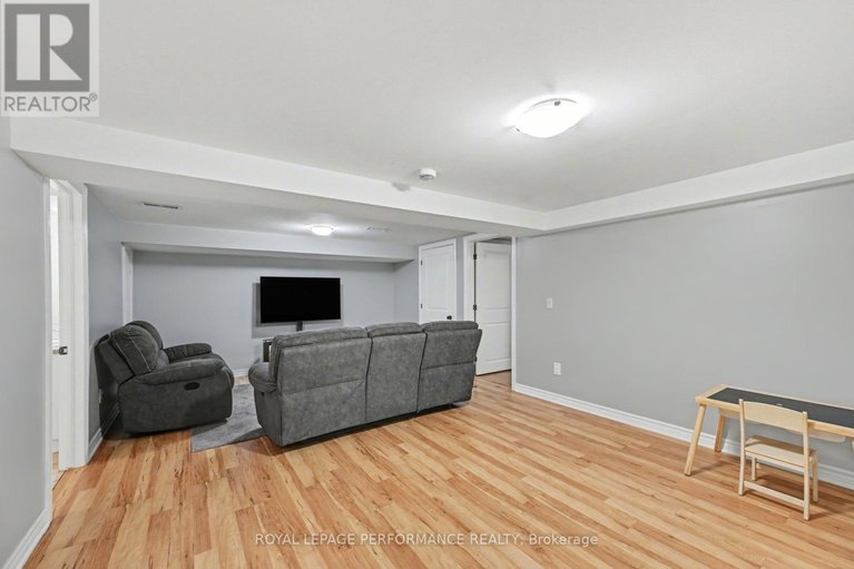 29613141/15-forget-street/embrun/russell/ontario/K0A1W0_23