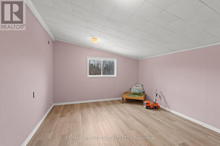 29140915/3091-cedar-beach-lane/north-grenville-twp-kemptville-south/north-grenville/ontario/K0G1J0_25