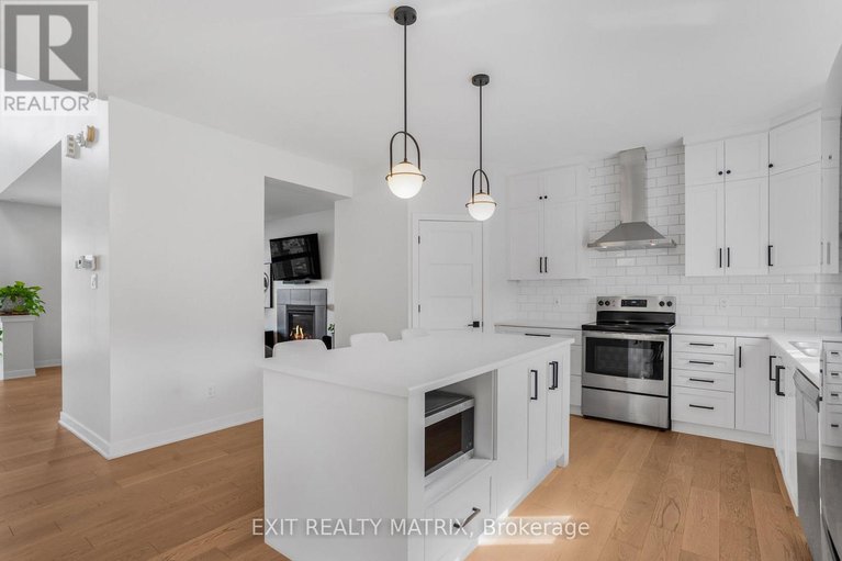 28812740/1144-avignon-street/embrun/russell/ontario/K0A1W0_8