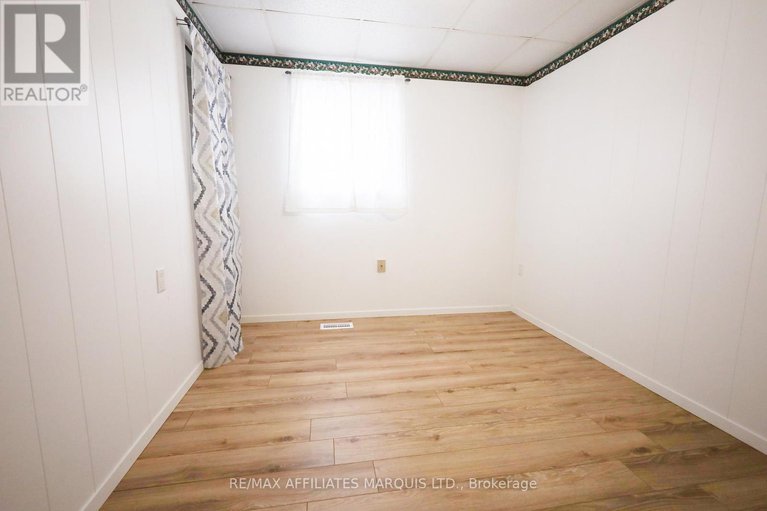 29208797/3030-county-road-34-road/north-glengarry-lochiel-twp/north-glengarry/ontario/K0C1A0_25