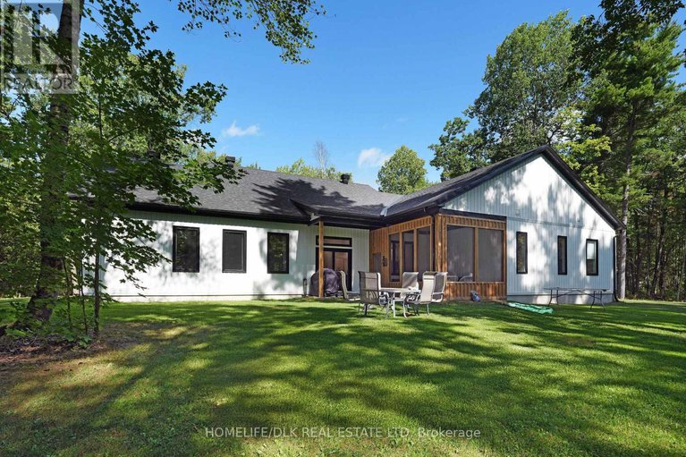 28785762/201-bracken-avenue/drummondnorth-elmsley-north-elmsley-twp/drummondnorth-elmsley/ontario/K7A4S4_37