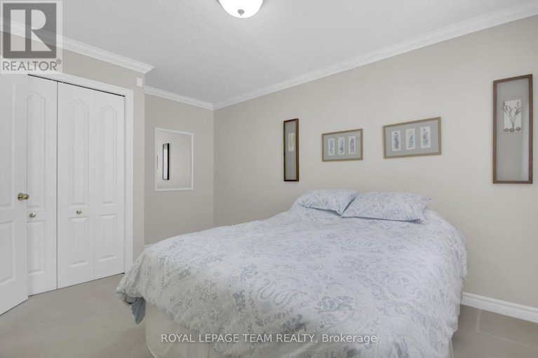 28641849/35-fieldcrest-avenue/longfields/ottawa/ontario/K2J4Y8_26