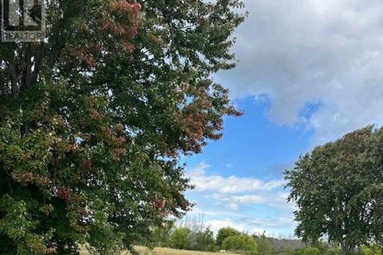 28831447/18787-county-rd-2-road/south-glengarry-charlottenburgh-twp/south-glengarry/ontario/K6H7J8_12