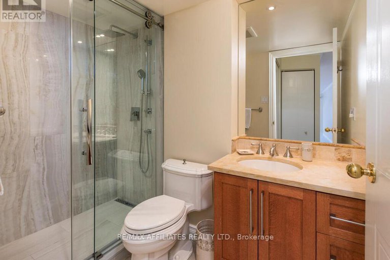 28251371/914-80-sandcastle-drive/leslie-park/ottawa/ontario/K2H9E7_19