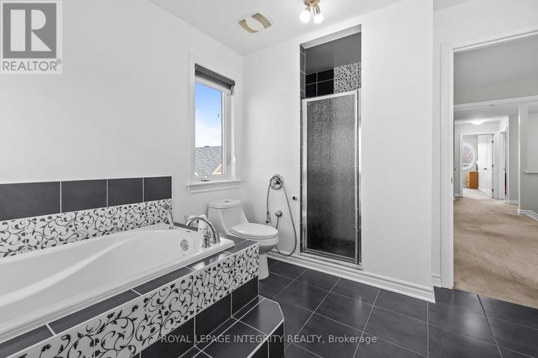 29655323/27-orange-blossom-private/blossom-parkleitrim/ottawa/ontario/K1T0M9_25