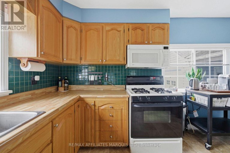 29603984/36-maple-street/ingleside/south-stormont/ontario/K0C1P0_5