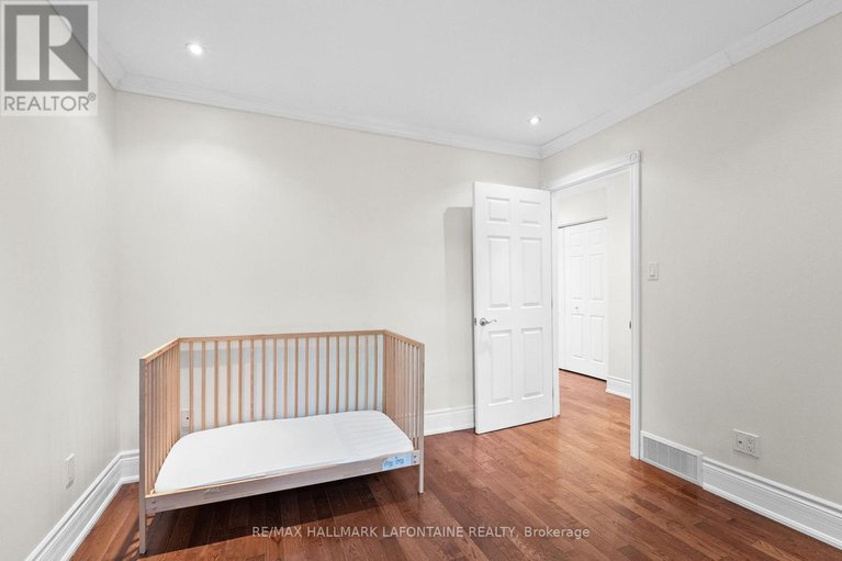 28856482/13-cathcart-square/lower-town/ottawa/ontario/K1N5Z9_30