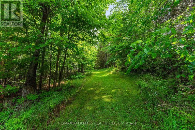 28461016/5265-highway-511-highway/lanark-highlands-lanark-twp/lanark-highlands/ontario/K0G1K0_42