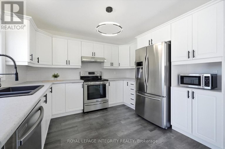 29607130/36-frontenac-boulevard/embrun/russell/ontario/K0A1W0_14