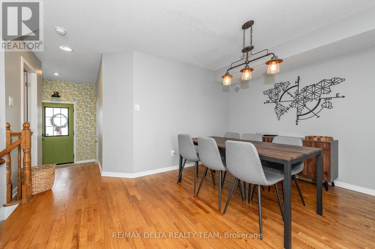 29426645/152-ludlowe-street/fallingbrookgardenway-south/ottawa/ontario/K4A5C7_4