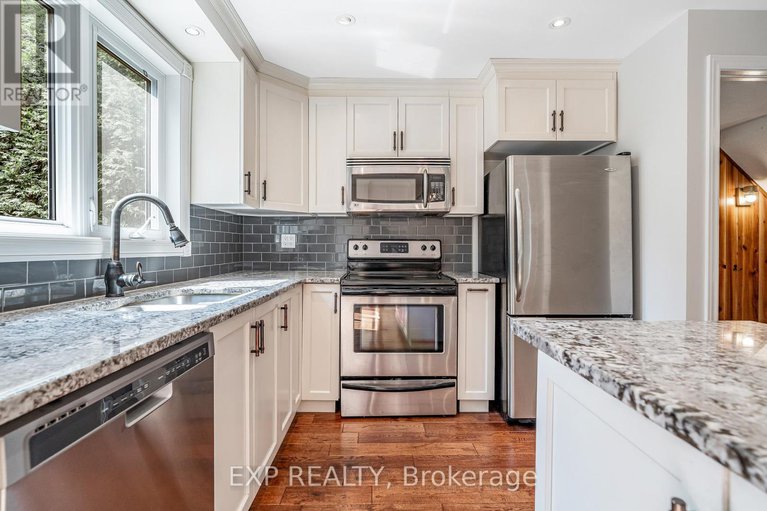 28733539/80-coolspring-crescent/borden-farmstewart-farmcarleton-heightsparkwood-hills/ottawa/ontario/K2E7M8_14