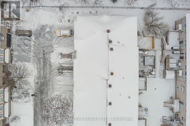 29251701/246-gladeview-private/upper-hunt-club/ottawa/ontario/K1T4A7_40
