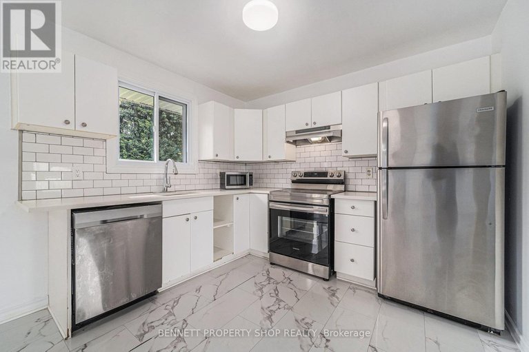 28613601/3316-gregoire-road/osgoode-twp-east-incl-kenmore/ottawa/ontario/K4R1E5_19