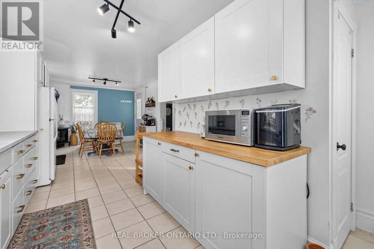 29302411/12388-county-18-road/south-dundas-williamsburgh-twp/south-dundas/ontario/K0C2H0_22