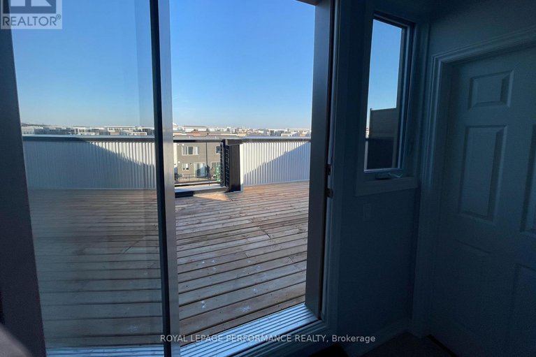 28326842/18-704-kizis-private/cfb-rockcliffe-and-area/ottawa/ontario/K1K5A4_15