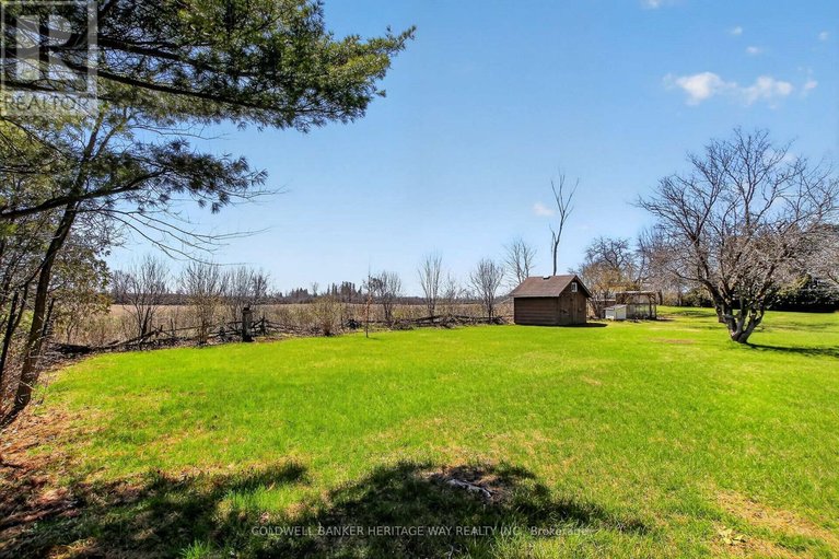 29670405/389-rae-road/mississippi-mills-ramsay-twp/mississippi-mills/ontario/K0A1A0_43