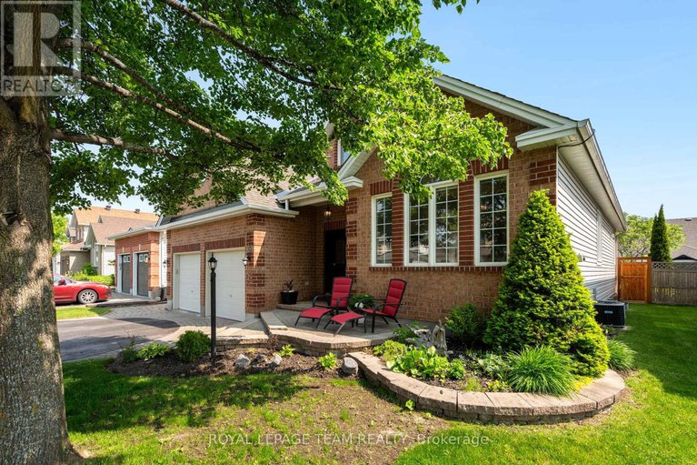 28828281/29-shining-star-circle/stittsville-south/ottawa/ontario/K2S2B4_4