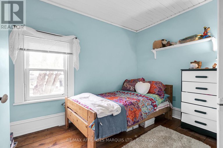 28164009/7-spruce-street/lancaster/south-glengarry/ontario/K0C1N0_20