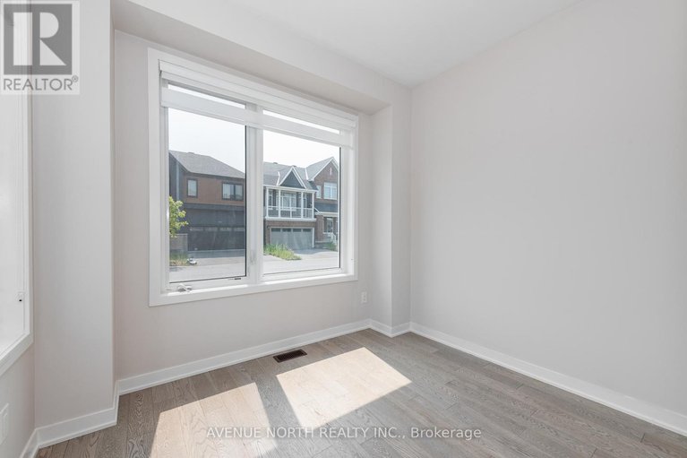28860018/161-rugosa-street/half-moon-bay/ottawa/ontario/K2J6X4_4