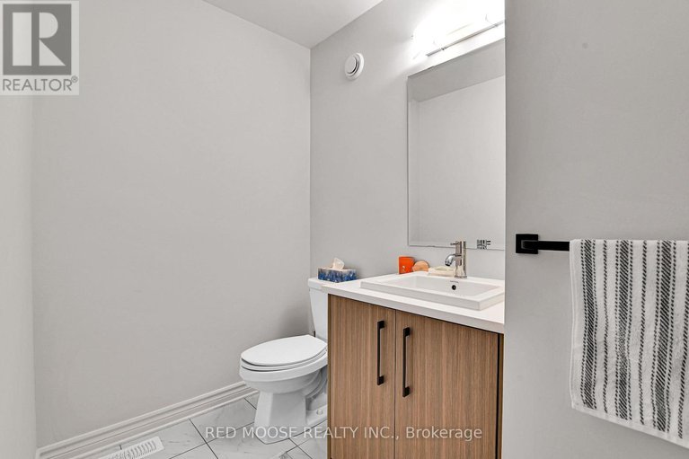 28578839/877-couloir-road/mer-bleuebradley-estatesanderson-park/ottawa/ontario/K1W0P5_13