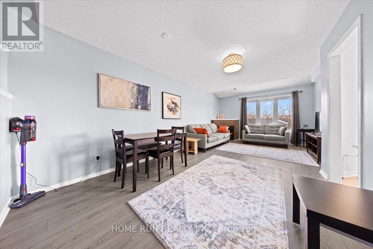 29668806/113-gray-crescent/beaverbrook/ottawa/ontario/K2K3J7_5