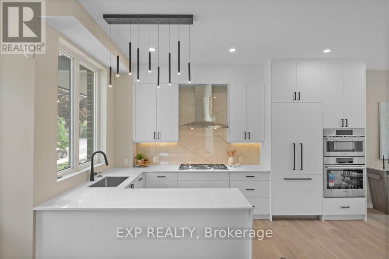 28843557/630-tweedsmuir-avenue/westborohampton-park/ottawa/ontario/K1Z5P5_13