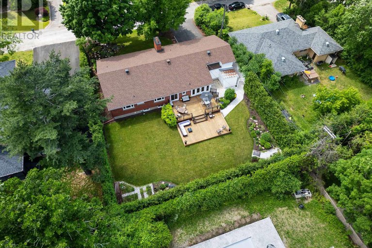 28537676/1883-barnhart-place/alta-vistafaircrest-heights/ottawa/ontario/K1H5B5_49
