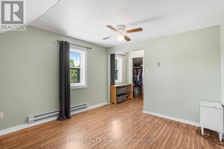 29071851/32-cockburn-street/north-stormont-finch-twp/north-stormont/ontario/K0C1G0_25