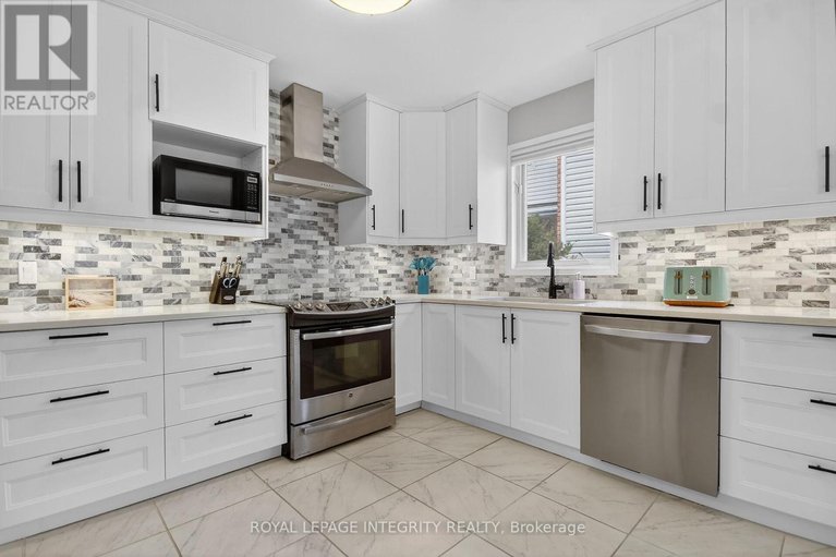 29472041/161-longshire-circle/longfields/ottawa/ontario/K2J4L2_24