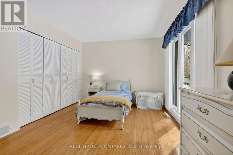 29457486/10-amundsen-crescent/katimavik/ottawa/ontario/K2L1A7_15