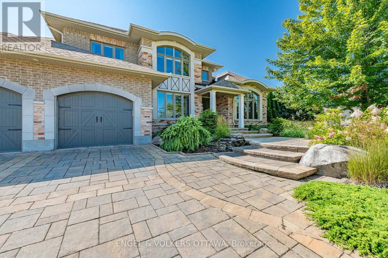 28474940/110-gray-willow-place/manotick-village-manotick-estates/ottawa/ontario/K4M0B3_4