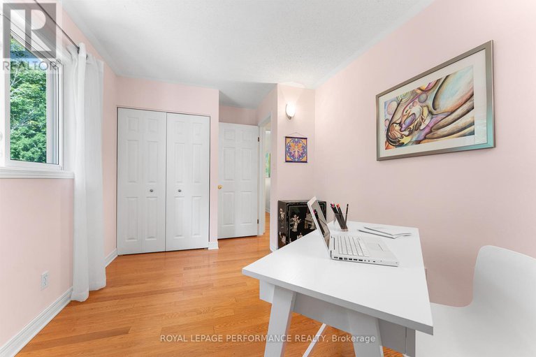 28650835/102-shearer-crescent/katimavik/ottawa/ontario/K2L3W1_24