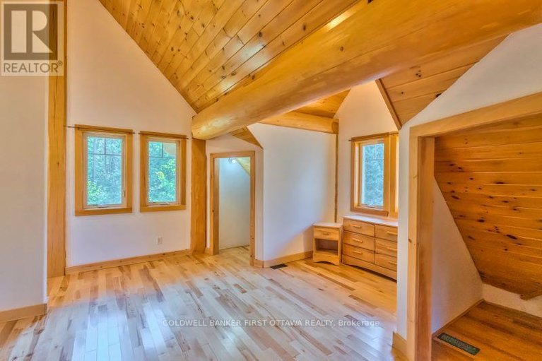 29467526/2467-darling-road/lanark-highlands-darling-twp/lanark-highlands/ontario/K0A1P0_24