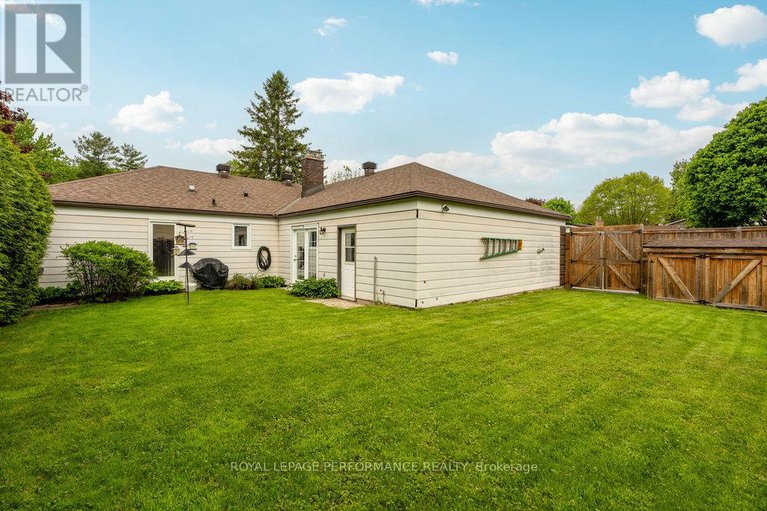 27687403/1932-marquis-avenue/ottawa/ontario/K1J8J2_41