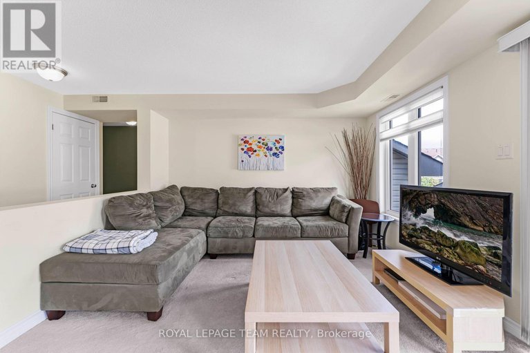 28851361/8-575-stonefield-private/barrhaven-east/ottawa/ontario/K2G4R5_11