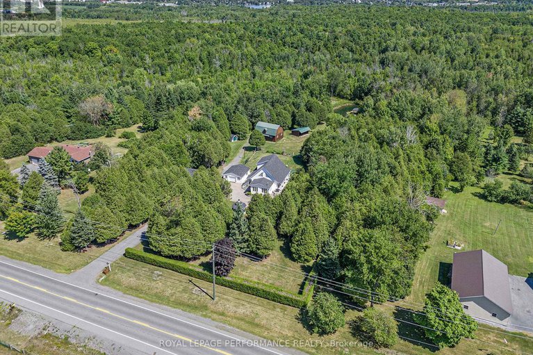 28771209/3425-kenyon-dam-road/north-glengarry-kenyon-twp/north-glengarry/ontario/K0C1A0_43