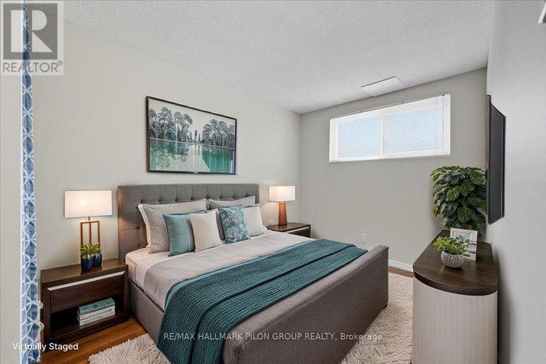 28840953/1577-prestwick-drive/bilberry-creekqueenswood-heights/ottawa/ontario/K1E2E6_13