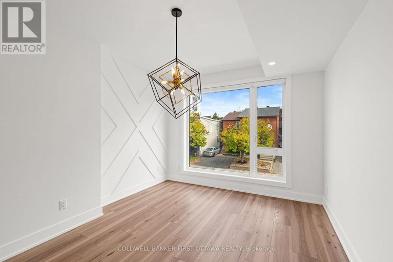 29318480/c-238-lebreton-street-n/west-centre-town/ottawa/ontario/K1R7J3_21