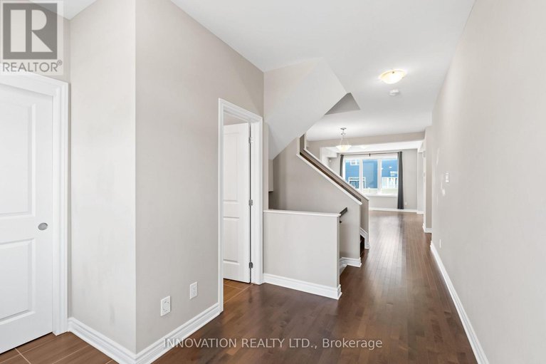 29305642/703-samantha-eastop-avenue/stittsville-north/ottawa/ontario/K2S1B9_5