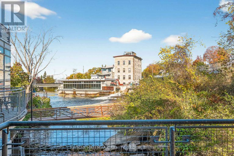 28956104/114-83-little-bridge-street/almonte/mississippi-mills/ontario/K0A1A0_34