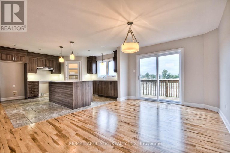 28184817/619-geneva-crescent/embrun/russell/ontario/K0A1W0_5