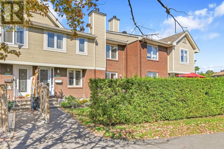 29486308/102-1785-cabaret-lane/fallingbrookpineridge/ottawa/ontario/K4A2H2_3