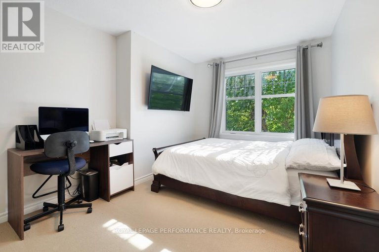 28739050/4271-kelly-farm-drive/blossom-parkkemp-parkfindlay-creek/ottawa/ontario/K1T0A6_24