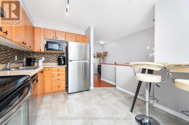 28573207/171-fordham-private/central-park/ottawa/ontario/K2C4G6_8