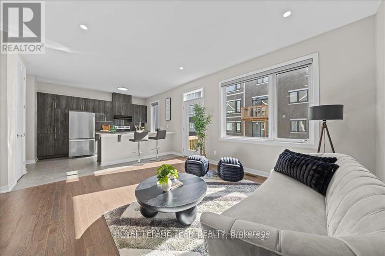 29143792/426-epoch-street/half-moon-bay/ottawa/ontario/K2J6X7_9