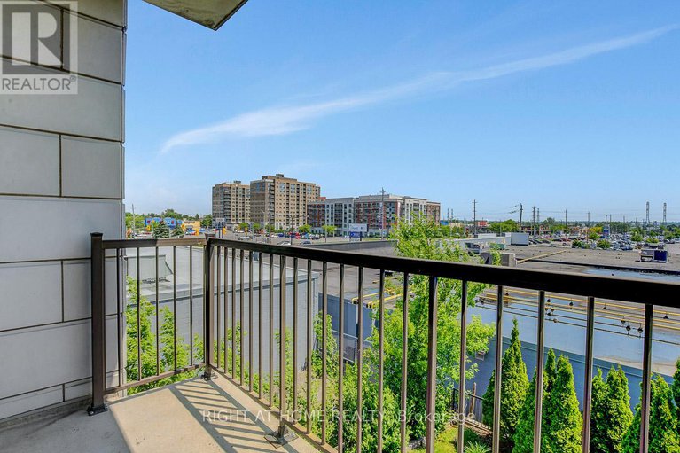 28433463/301-14-norice-street/meadowlandscrestview/ottawa/ontario/K2G2X4_30