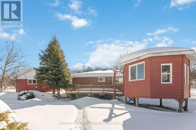 29369223/1705-old-montreal-road/camelot/ottawa/ontario/K4C1G7_37