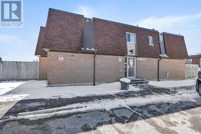 29181830/67-392-garden-glen-private/meadowlandscrestview/ottawa/ontario/K2G1E4_2